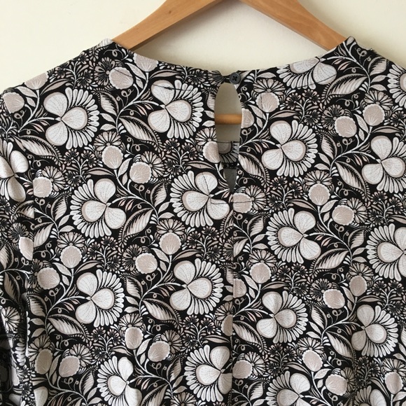 Loft dress - Picture 5 of 7